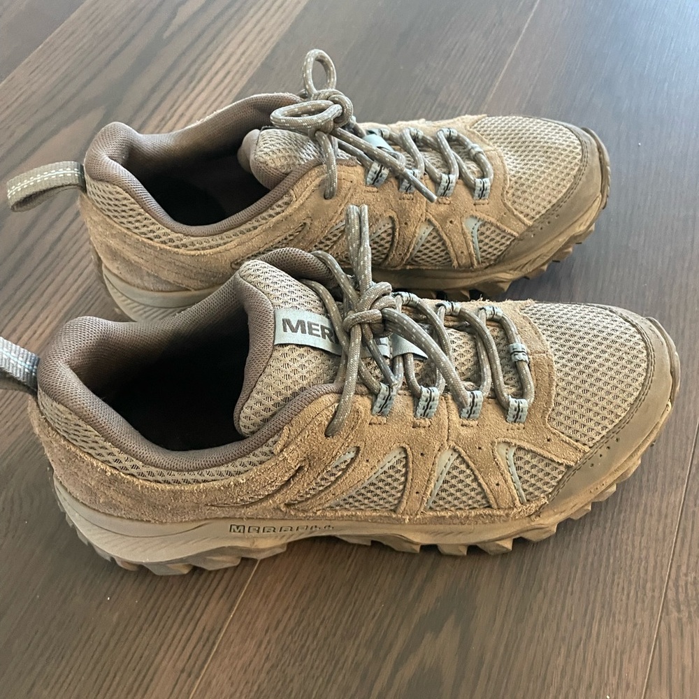 Merrell Women’s Tan Hiking Shoes